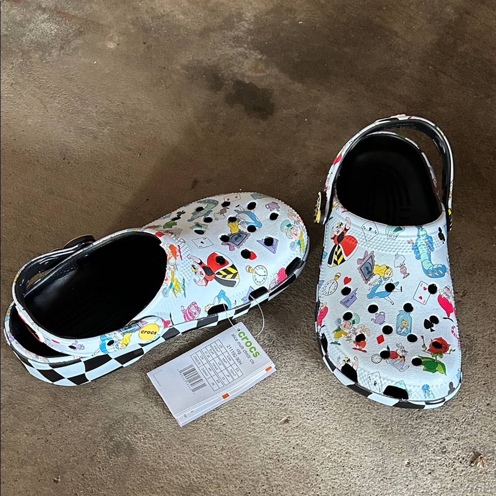 NWT Crocs Alice in Wonderland